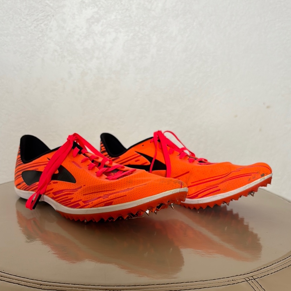 Brooks Mach 18 Spikes